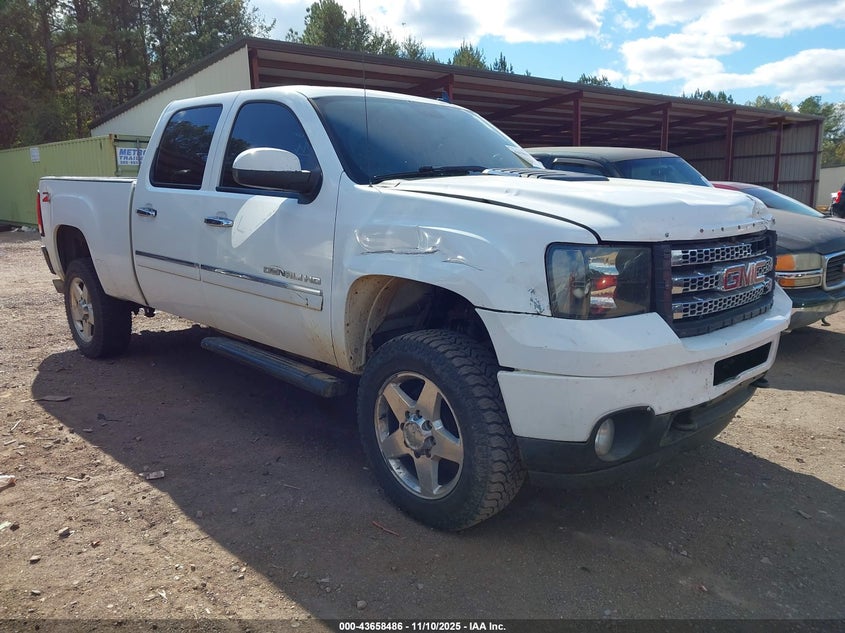 GMC SIERRA 2500HD DENALI