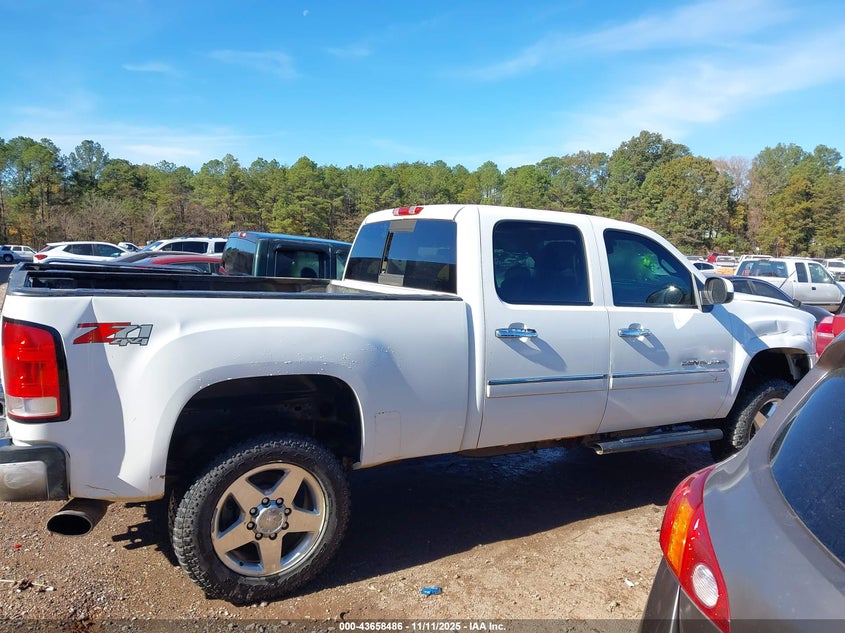 2012 GMC Sierra 2500Hd Denali VIN: 1GT125E84CF208037 Lot: 43658486
