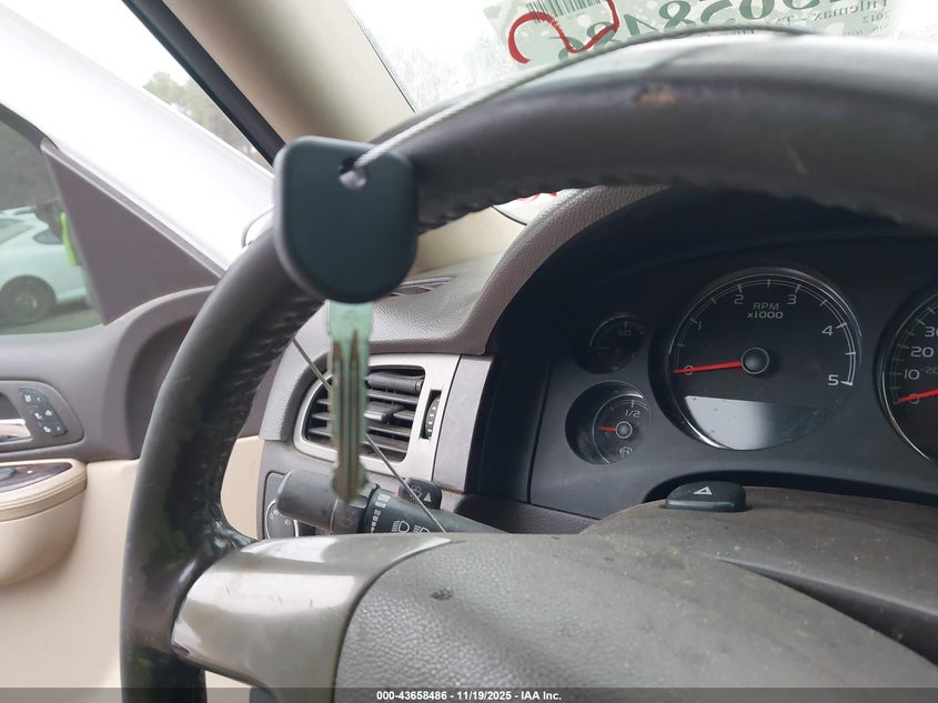 2012 GMC Sierra 2500Hd Denali VIN: 1GT125E84CF208037 Lot: 43658486