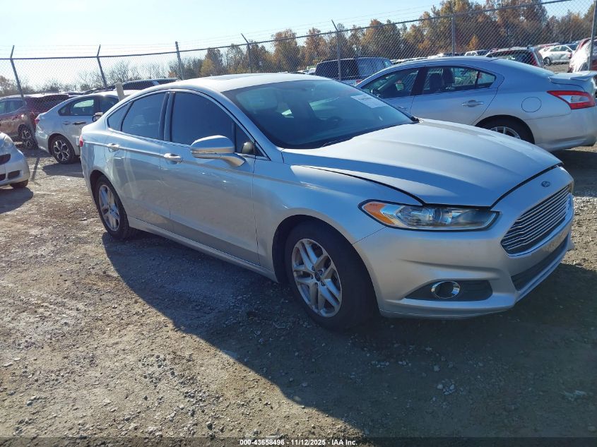 FORD FUSION SE