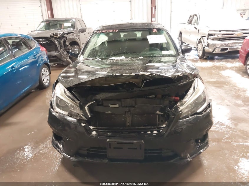2018 Subaru Legacy 2.5I Premium VIN: 4S3BNAC6XJ3034611 Lot: 43658501
