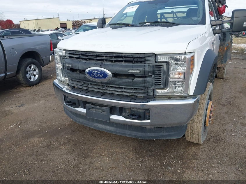 1FDUF5HT7KEG69475 2019 FORD F550 photo no. 11