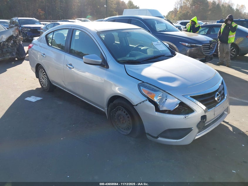 2015 NISSAN VERSA 1.6 SV - 3N1CN7AP7FL895486