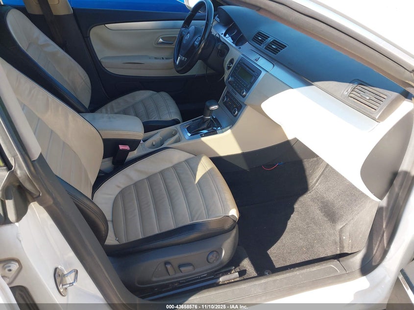 WVWGU73C79E527227 2009 VOLKSWAGEN PASSAT CC photo no. 5