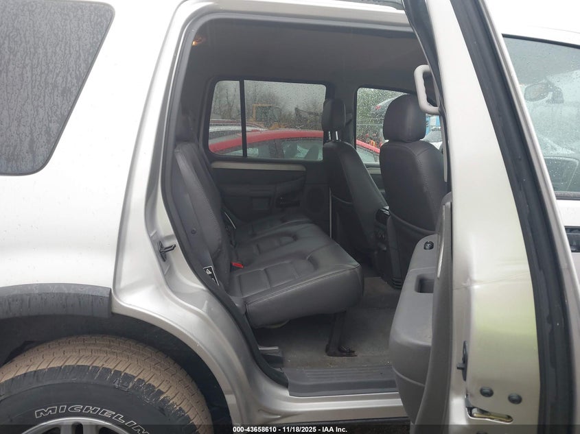 1FMZU63K73UC21132 2003 FORD EXPLORER photo no. 8