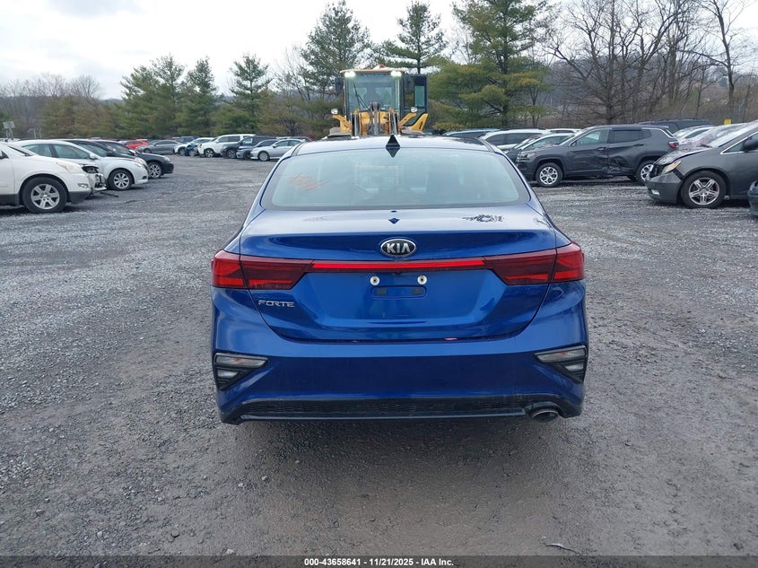 2021 Kia Forte Lxs VIN: 3KPF24AD1ME333205 Lot: 43658641
