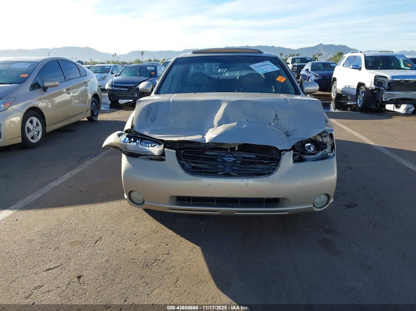 2000 Nissan Maxima Gle/Gxe/Se VIN: JN1CA31A0YT021835 Lot: 43658666