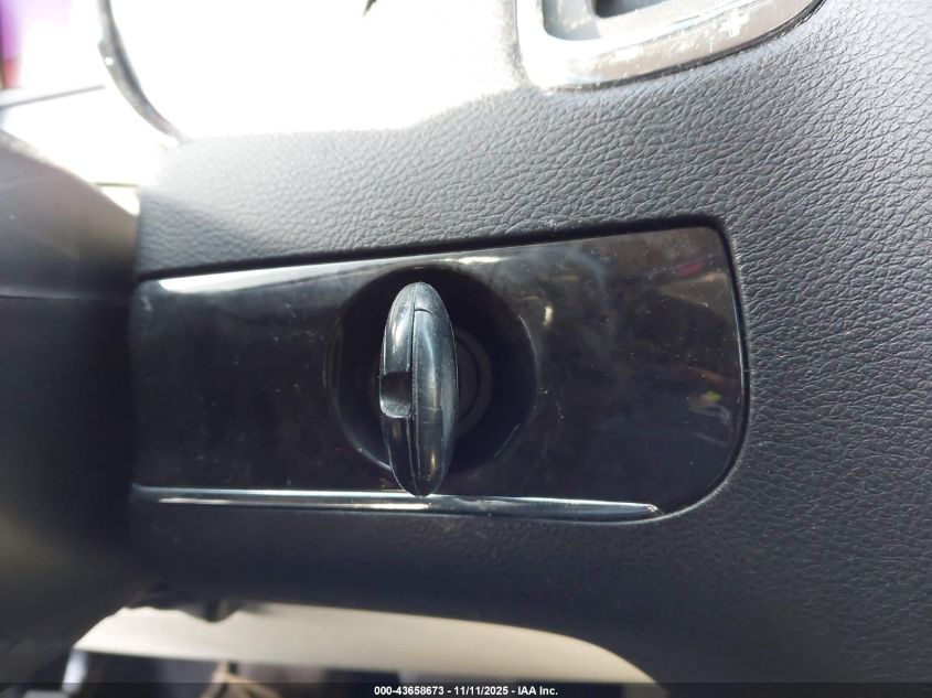 2014 Chrysler Town & Country Touring VIN: 2C4RC1BG5ER448715 Lot: 43658673