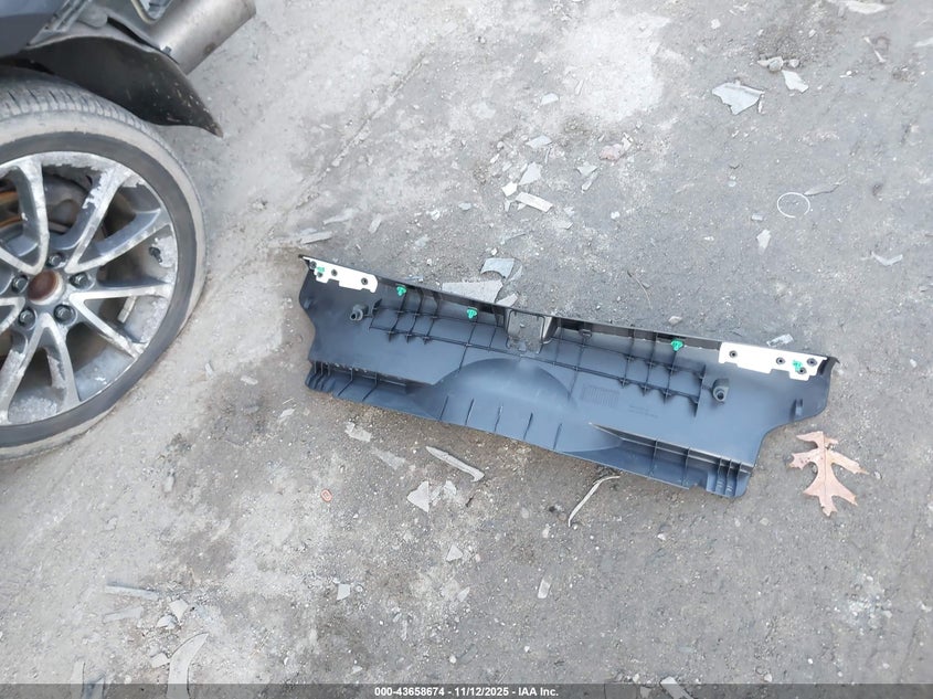 2015 Acura Tlx V6 VIN: 19UUB2F33FA015024 Lot: 43658674