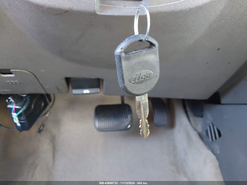 1FAHP34N28W294344 2008 FORD FOCUS photo no. 11