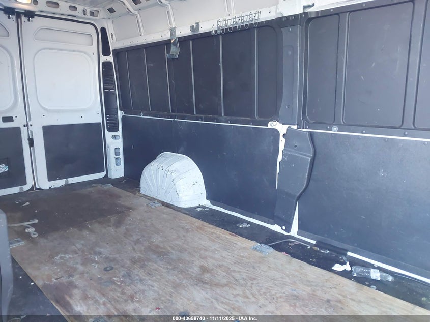 2021 Ram Promaster 3500 Cargo Van High Roof 159 Wb Ext VIN: 3C6MRVJG4ME588294 Lot: 43658740