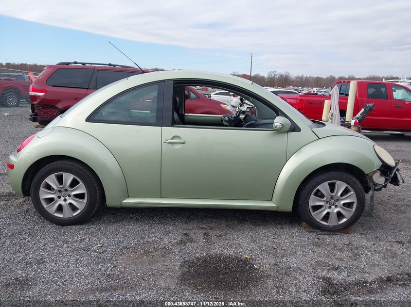 2008 Volkswagen New Beetle S VIN: 3VWPW31C48M509778 Lot: 43658747