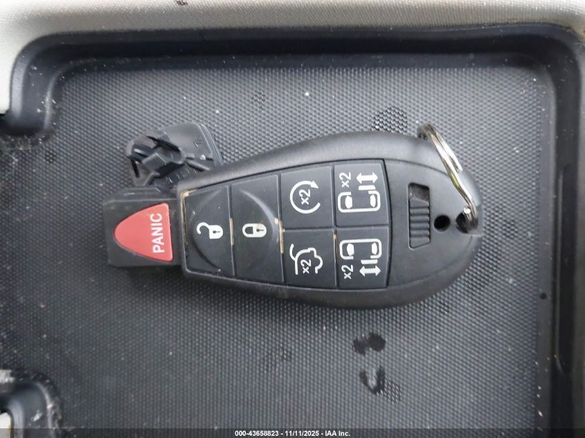 2013 Chrysler Town & Country Touring VIN: 2C4RC1BG8DR774426 Lot: 43658823