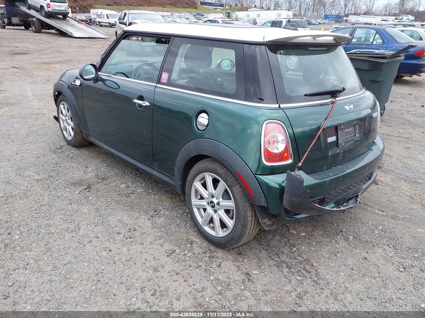 2013 Mini Hardtop Cooper S VIN: WMWSV3C52DT392399 Lot: 43658828