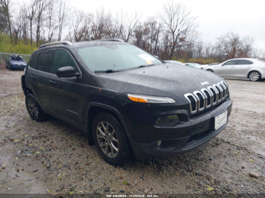 JEEP CHEROKEE LATITUDE PLUS 4X4