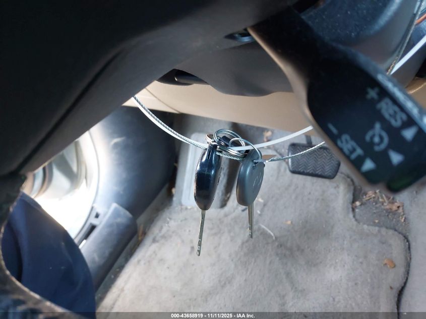 2007 Toyota Rav4 Limited VIN: JTMBD31V175063940 Lot: 43658919