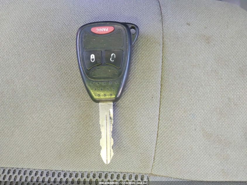 2008 Jeep Wrangler Unlimited Sahara VIN: 1J4GA59188L572412 Lot: 43658939