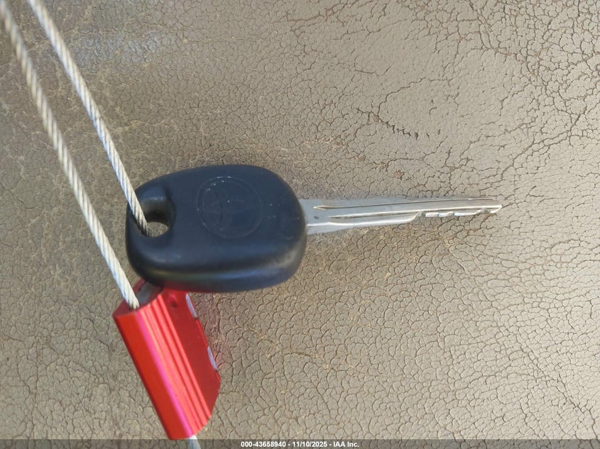 2005 Toyota Avalon Xls VIN: 4T1BK36BX5U040515 Lot: 43658940