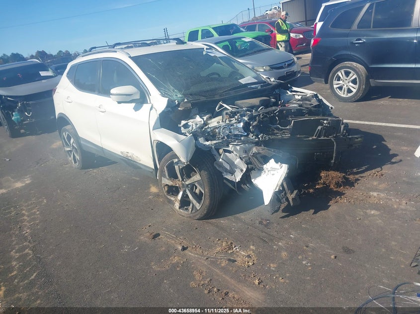 NISSAN ROGUE SPORT SL FWD XTRONIC CVT