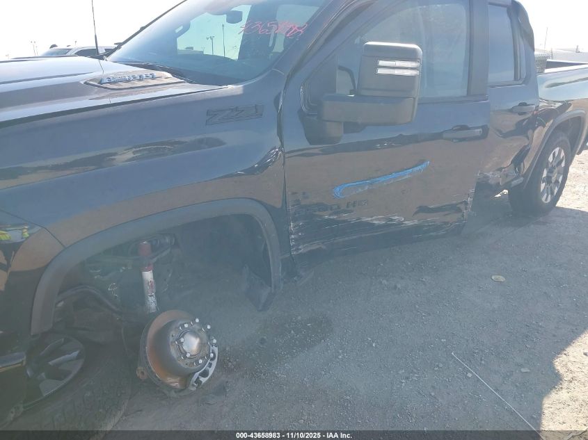 2024 Chevrolet Silverado 2500Hd 4Wd Standard Bed Custom VIN: 2GC4YME75R1228746 Lot: 43658983