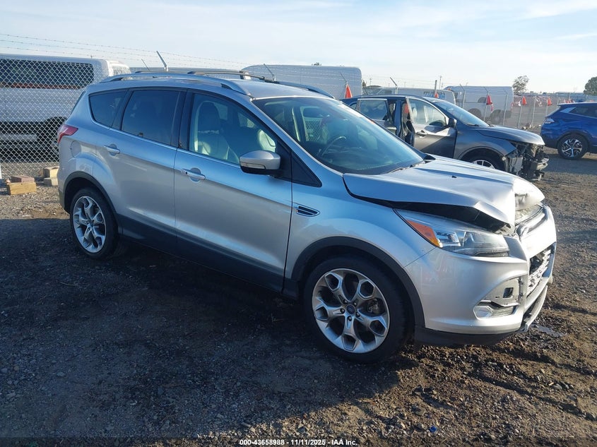 FORD ESCAPE TITANIUM