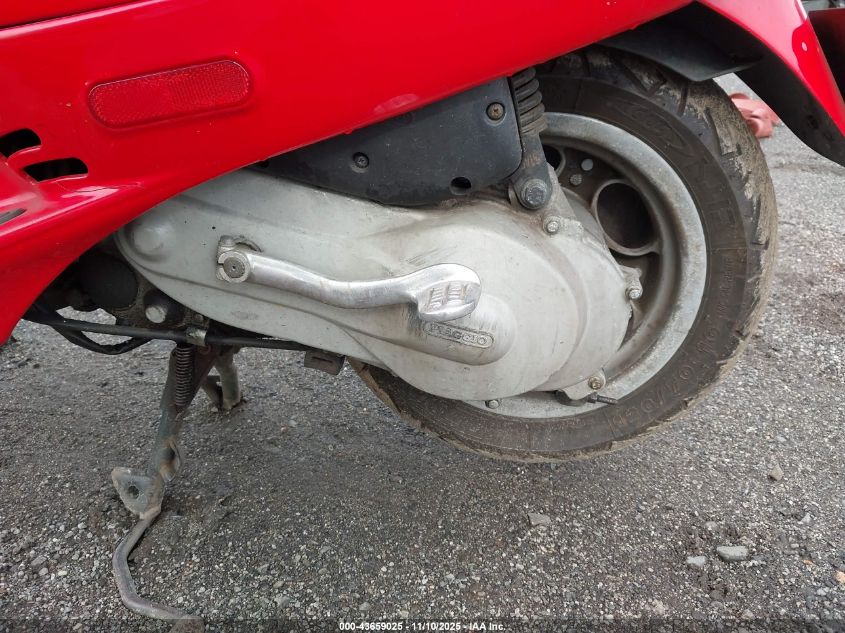 2003 Vespa C161C VIN: ZAPC16C1735006207 Lot: 43659025