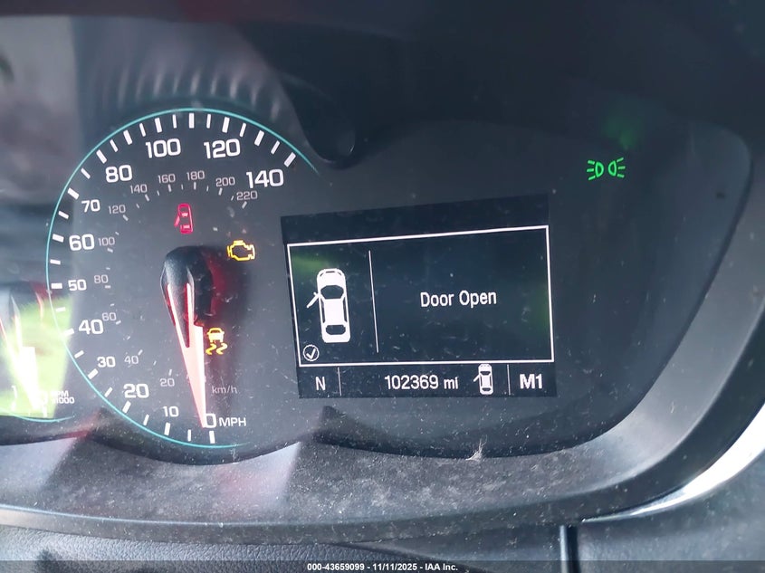 2019 Chevrolet Trax Lt VIN: 3GNCJPSB1KL285208 Lot: 43659099