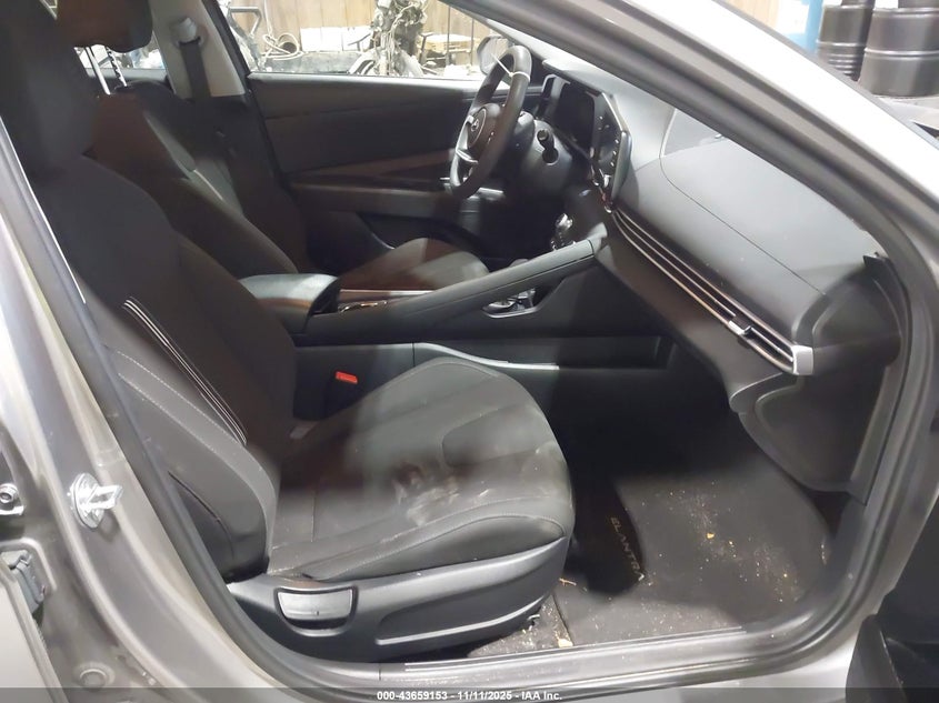 2023 HYUNDAI ELANTRA HYBRID BLUE KMHLM4AJ4PU064055