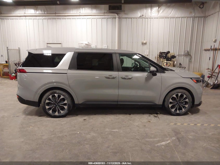 2024 KIA CARNIVAL MPV EX - KNDNC5H33R6390420