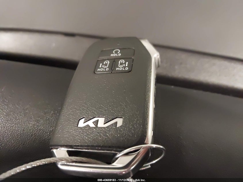 2024 KIA CARNIVAL MPV EX - KNDNC5H33R6390420