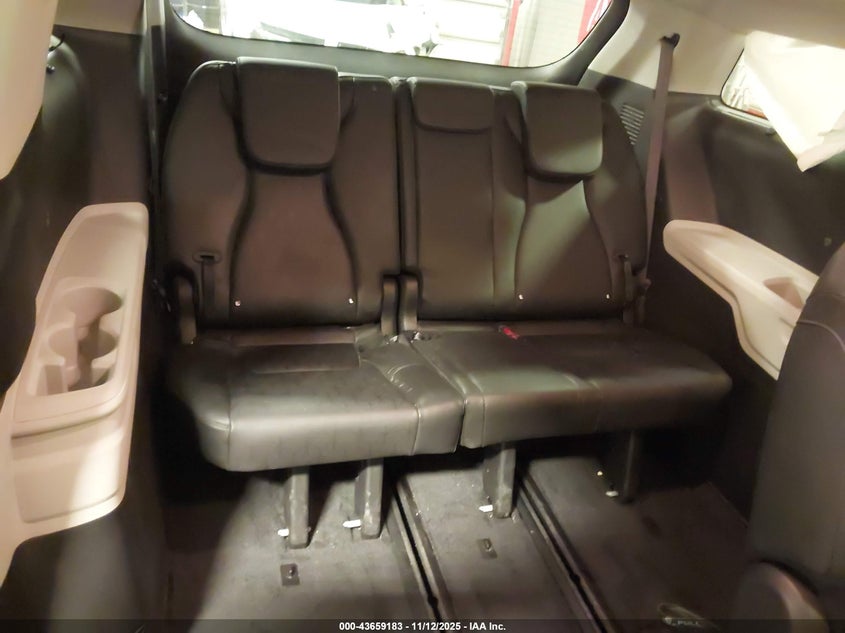 2024 KIA CARNIVAL MPV EX - KNDNC5H33R6390420