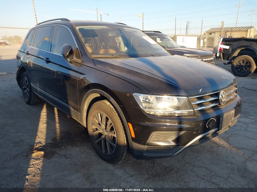 VOLKSWAGEN TIGUAN 2.0T SE/2.0T SEL
