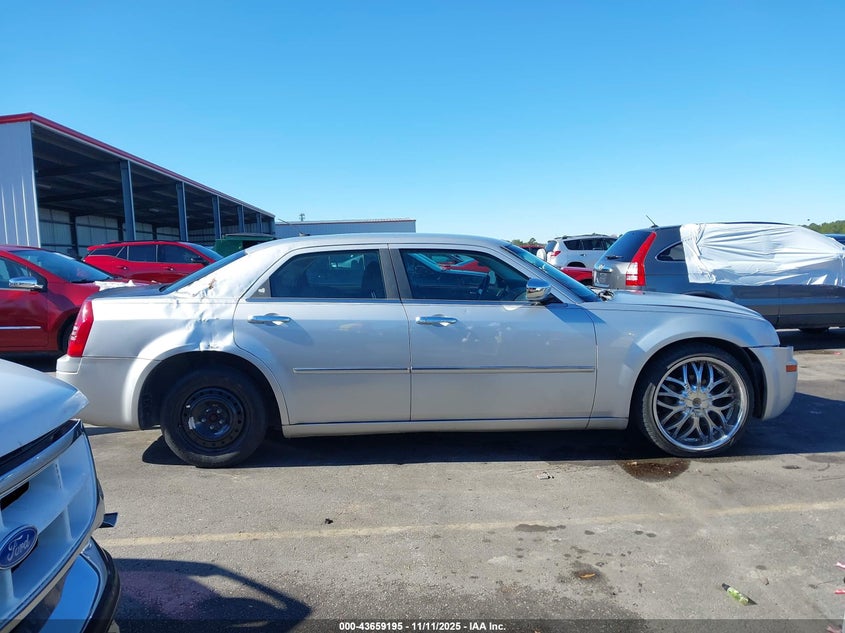 2008 Chrysler 300 Lx VIN: 2C3KA43R18H176641 Lot: 43659195