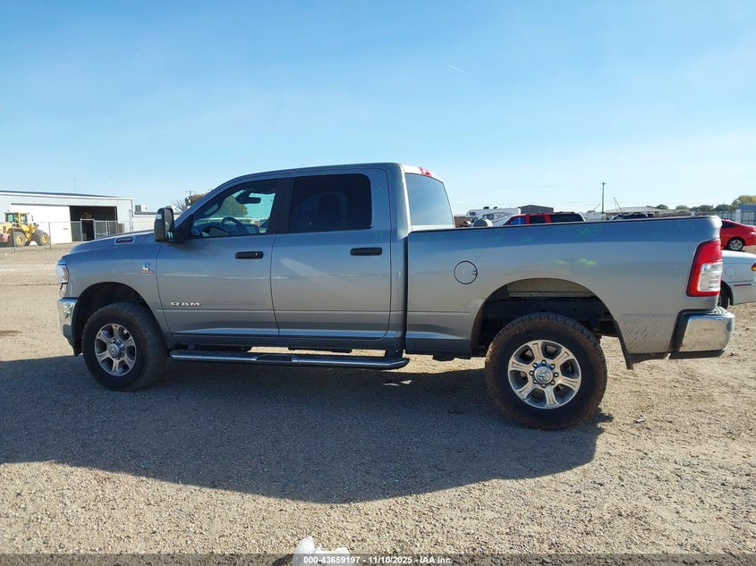 2024 Ram 2500 Big Horn 4X4 6'4 Box VIN: 3C6UR5DL0RG246006 Lot: 43659197