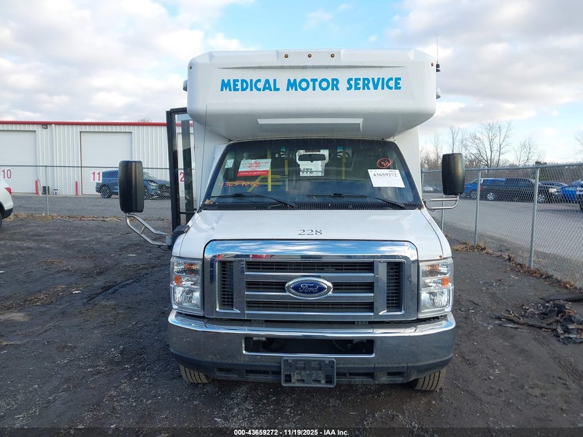 2019 Ford E-450 Cutaway VIN: 1FDFE4FS4KDC52689 Lot: 43659272
