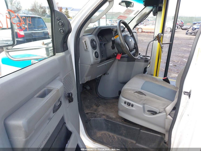 2019 Ford E-450 Cutaway VIN: 1FDFE4FS4KDC52689 Lot: 43659272