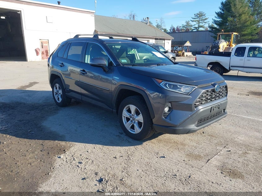 2019 TOYOTA RAV4 HYBRID XLE - JTMRWRFV1KD013879