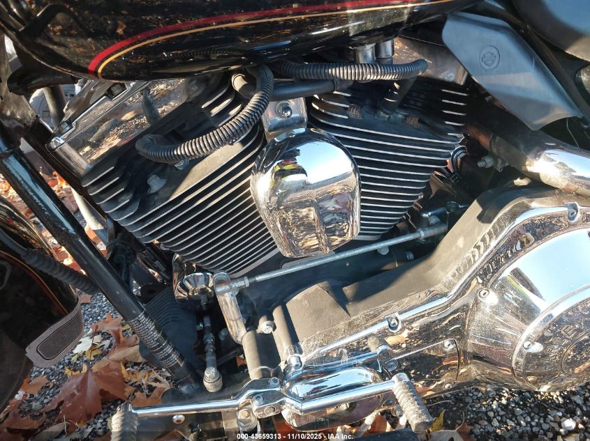 2001 Harley-Davidson Flhtcui VIN: 1HD1FCW101Y633541 Lot: 43659313