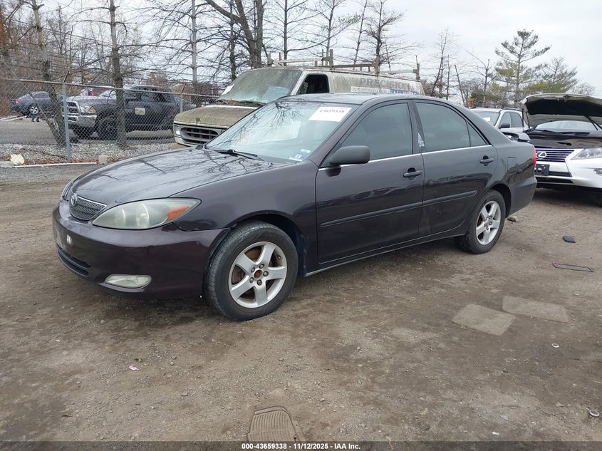 4T1BF30K42U516508 2002 TOYOTA CAMRY photo no. 2