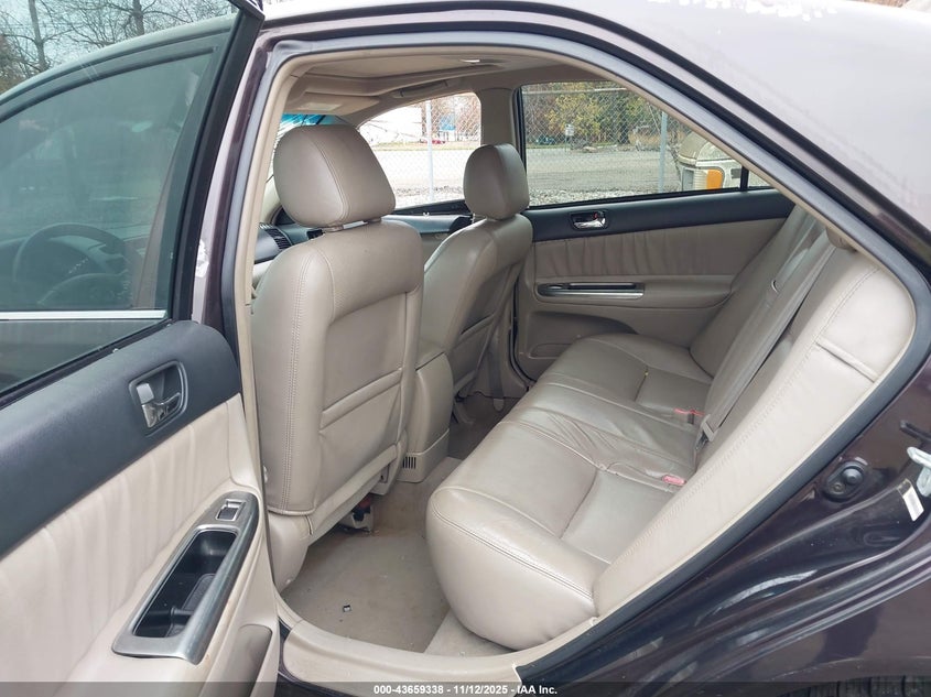 4T1BF30K42U516508 2002 TOYOTA CAMRY photo no. 8