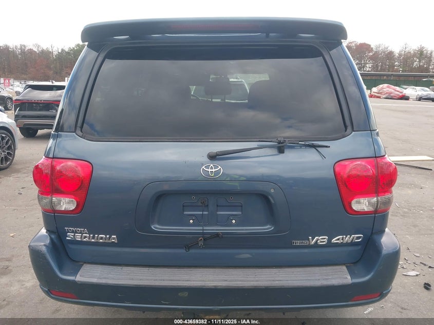 2005 Toyota Sequoia Limited V8 VIN: 5TDBT48A15S234320 Lot: 43659382