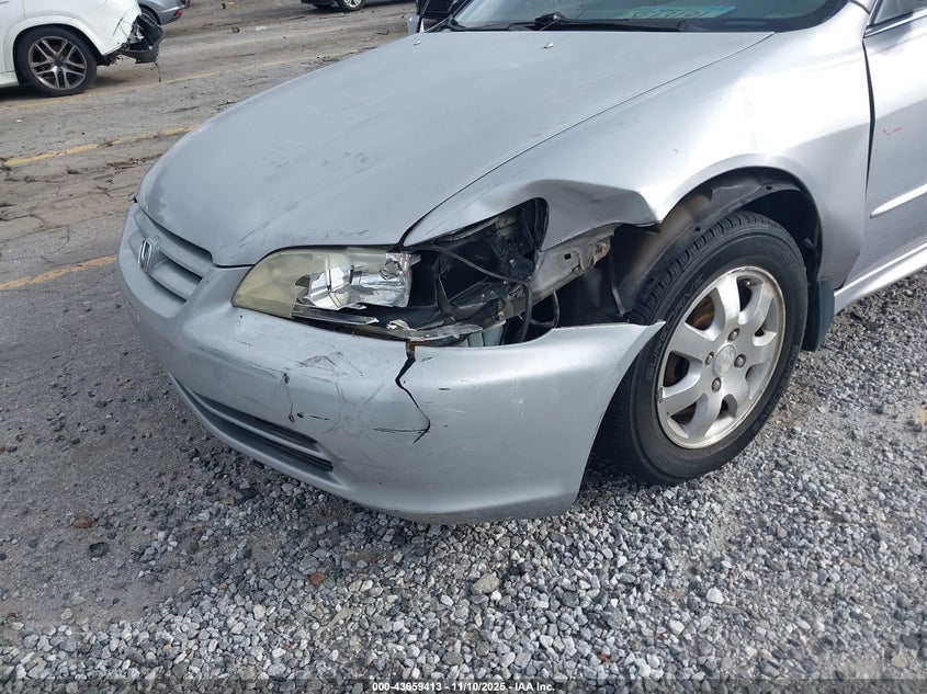 1HGCG566X1A081684 2001 HONDA ACCORD photo no. 6
