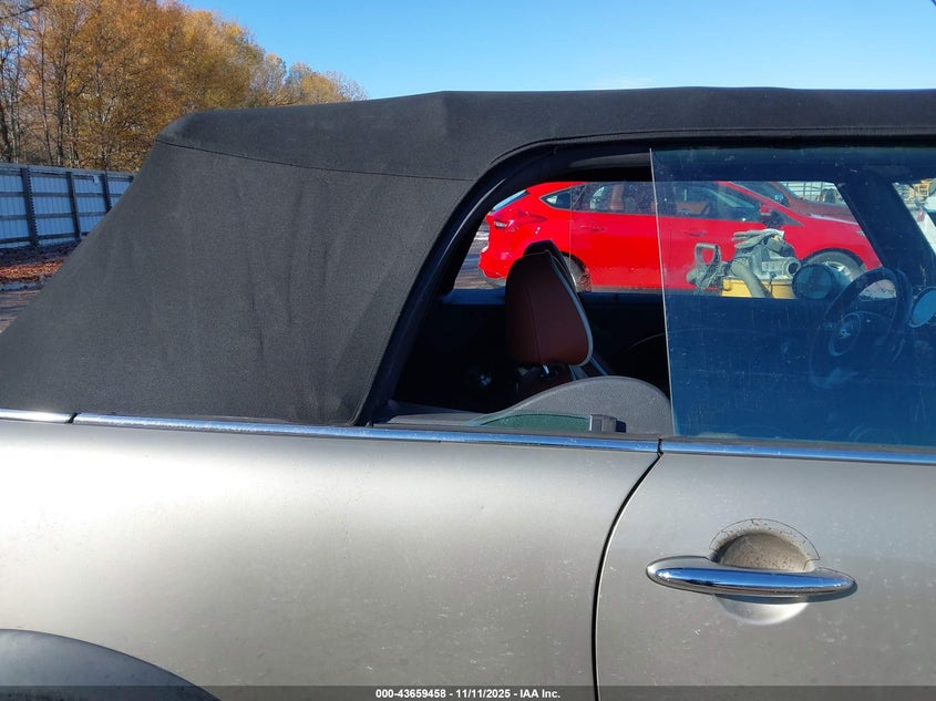 2007 Mini Cooper S VIN: WMWRH33517TL95952 Lot: 43659458