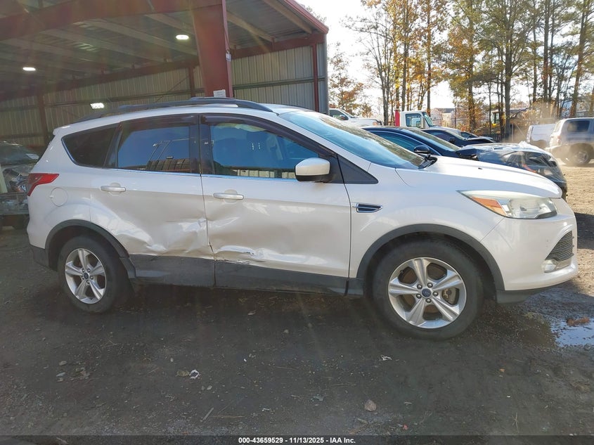 2014 Ford Escape Se VIN: 1FMCU9GX6EUB92223 Lot: 43659529