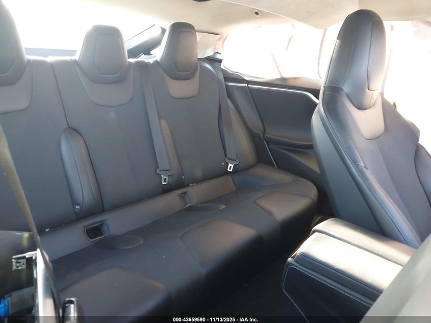 2015 Tesla Model S 60/70/85 VIN: 5YJSA1S14FF099787 Lot: 43659590