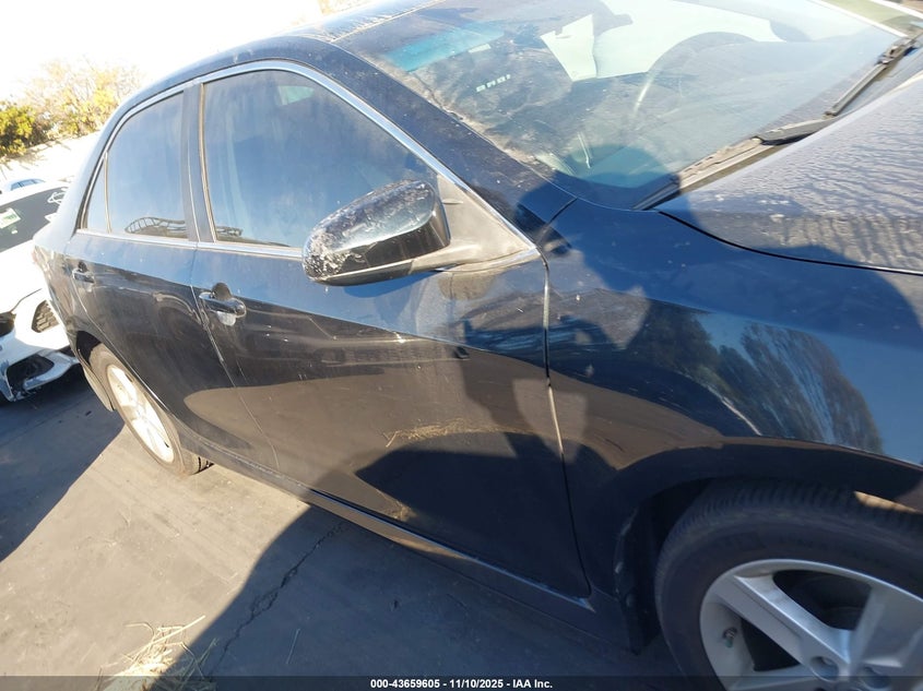 2013 TOYOTA CAMRY SE 4T1BF1FK0DU663455