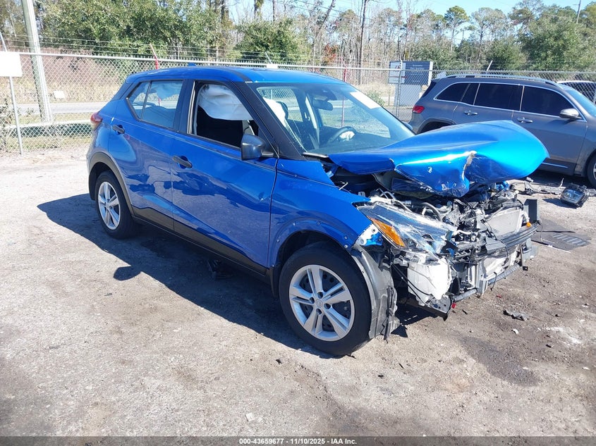 NISSAN KICKS S XTRONIC CVT