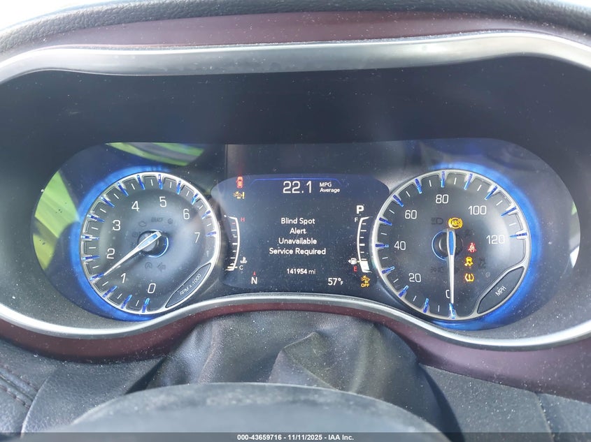 2017 Chrysler Pacifica Limited VIN: 2C4RC1GG6HR620456 Lot: 43659716