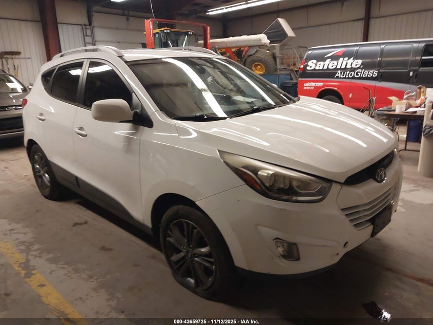 HYUNDAI TUCSON SE