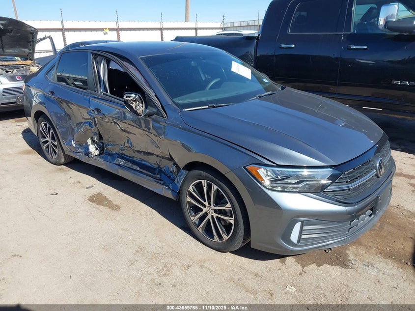 VOLKSWAGEN JETTA 1.5T SPORT